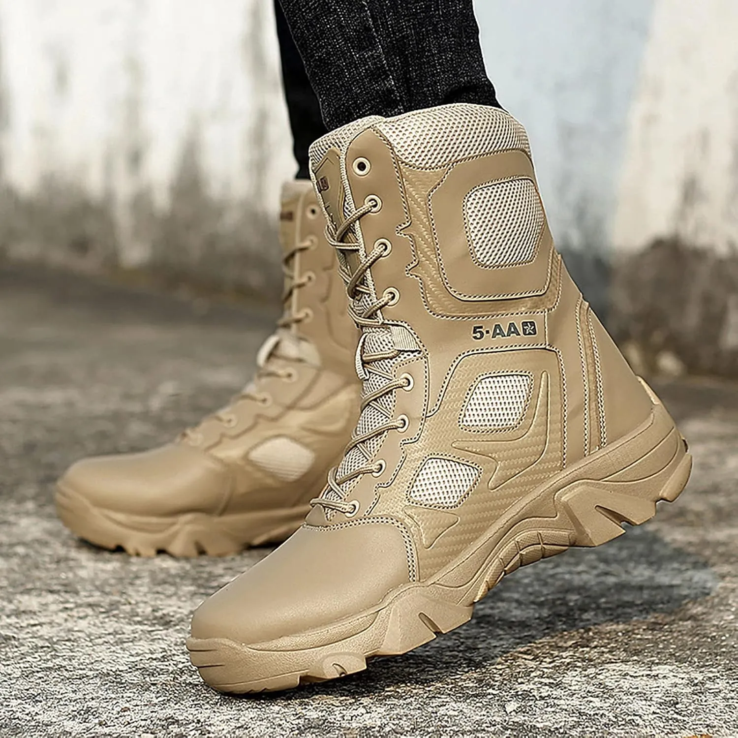 Men's Tactical Military Boots, Autumn Winter High-top Waterproof Lightweightoutdoor Rubber Outsole Combat Boots, for Hiking Men's Tactical Military Boots
