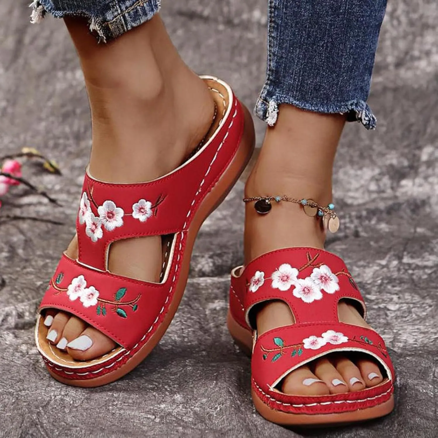 Sandals for Women 2024 Wedge Comfortable Boho Beach Sandals Women Arch Support Memory Foam Slip On Slide Slippers