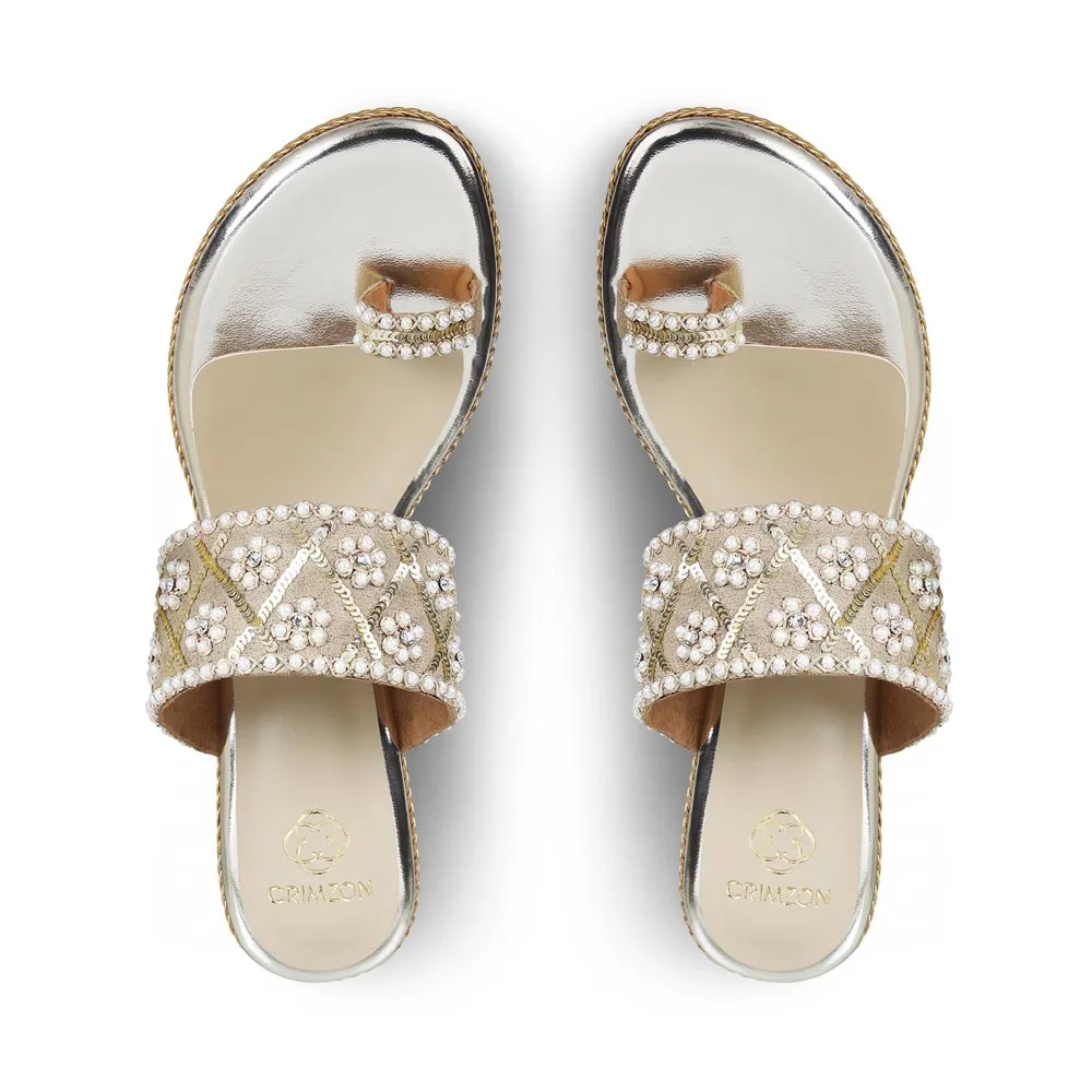 TWISHA- GOLD KOLHAPURIS