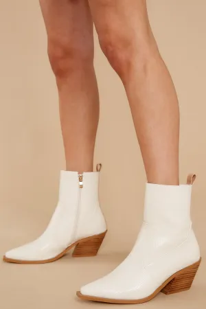 Umeko Oatmeal Lizard Ankle Booties