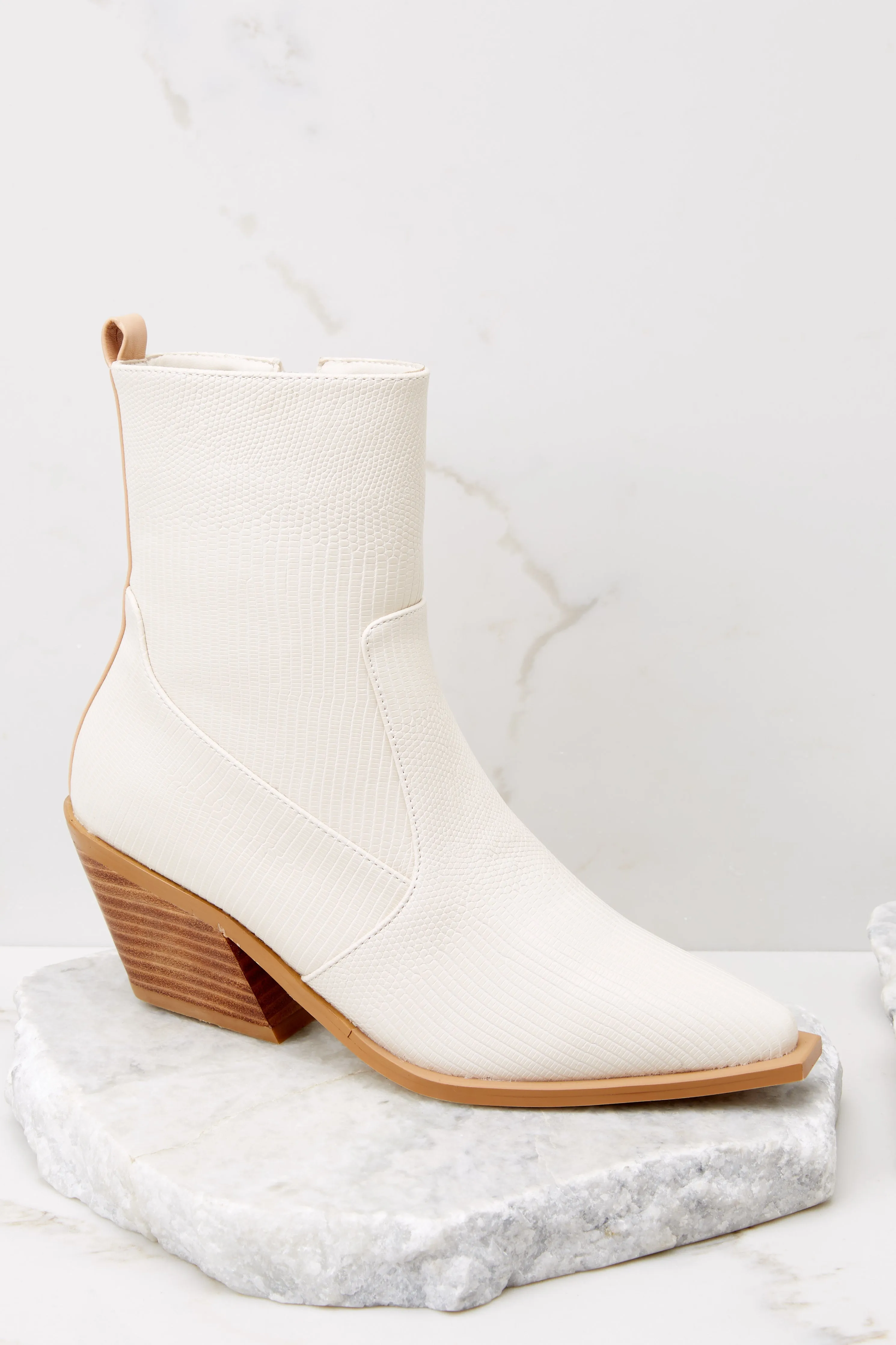 Umeko Oatmeal Lizard Ankle Booties